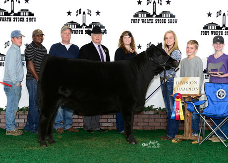 



Calf Champion Angus Female
2013 Fort Worth Stock Show
Congratulations Madilyn Priesmeyer 



